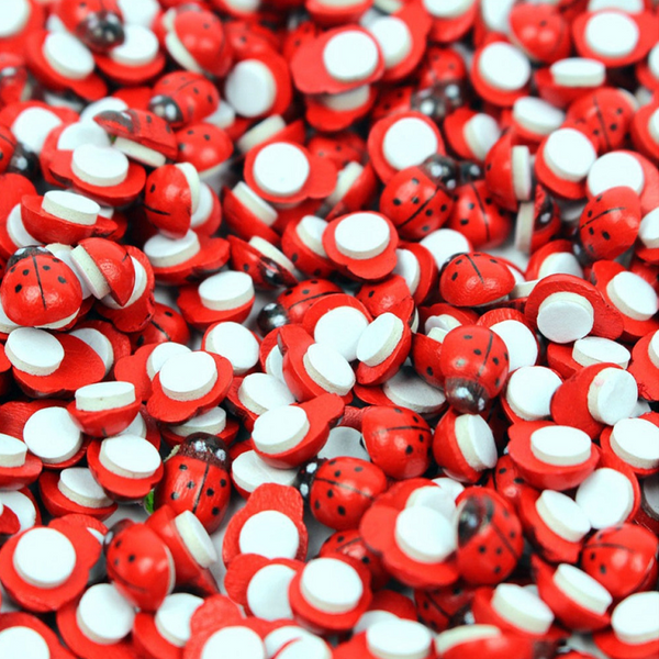 100Pcs Self Adhesive Mini Wooden Ladybug Micro Landscape Decor Diy Craft