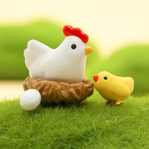 12Pcs Miniature Hen Chicken Family Egg Statue Figurine Doll House Garden Decor