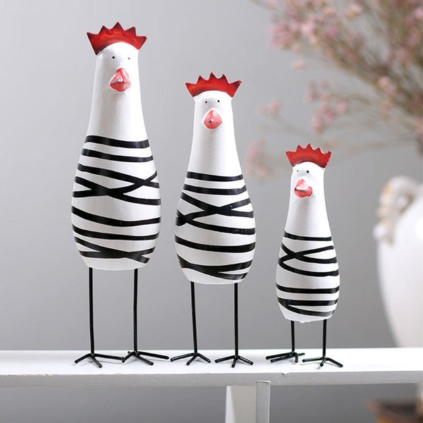 3Pcs/Set Painted Chicken Ornament Handmade Collectable Wood Carved Figurines