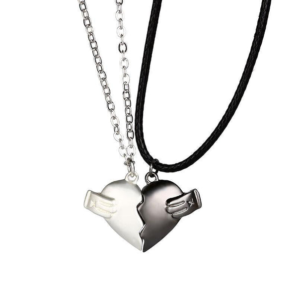 Creative Magnet Love Necklace 2Pcs Heartbroken Shape Men And Women