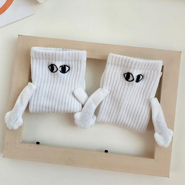 Magnetic Hand In Cartoon Couple Socks