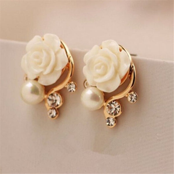 Fashion 18K Gold Plated Cute Sweet Rose Shaped Artificial And Diamond White 5 X Cm
