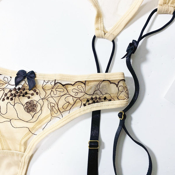 Elegant Nude Black Floral Underwire Bra Garter Belt Panties Lingerie Set Women