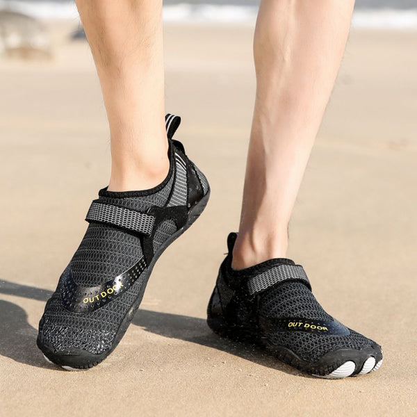 Men Women Water Shoes Barefoot Quick Dry Aqua Sports - Black Size Eu39 = Us6