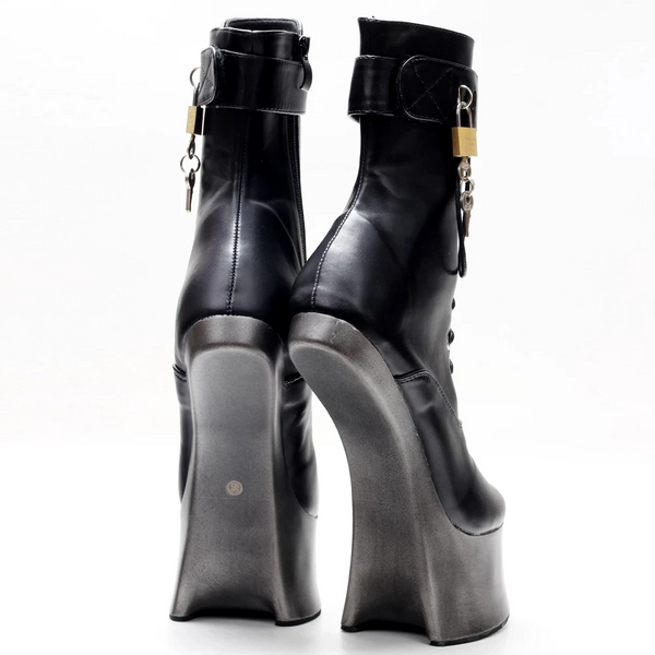 Novelty Horseshoe Ankle 18Cm High Hoof Heel Platform Lockable Strap Padlocks Women  Fetish Cosplay Shoes Boots