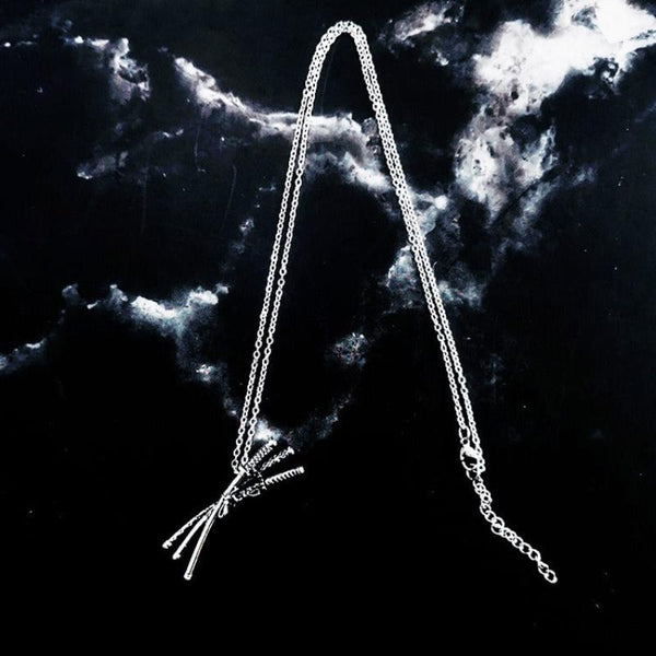 Veile Studios Cool Necklace Sauron Three Knife Pendant Alloy Fashion Accessories Necklaces & Pendants