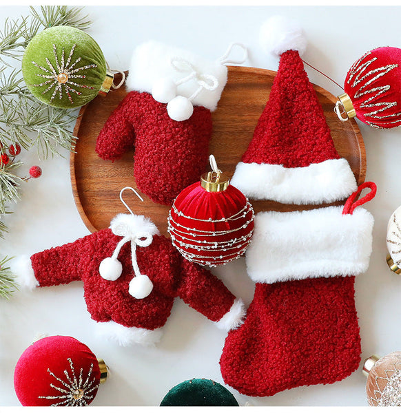 Santa Yuan New Christmas Clothing Socks Hat Ornament Tree Decoration Window Hanging Decorations Accessories Seasonal Decorations