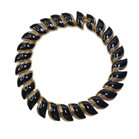 Veile Studios Retro High End Oil Dropping Leaf Necklace European Style Light Luxury Necklaces & Pendants