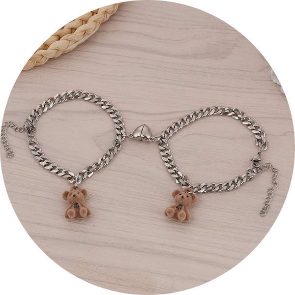 Veile Studios Heart Shape Lock Suction Couple Combination Bracelet Fashion Jewellery Bracelets