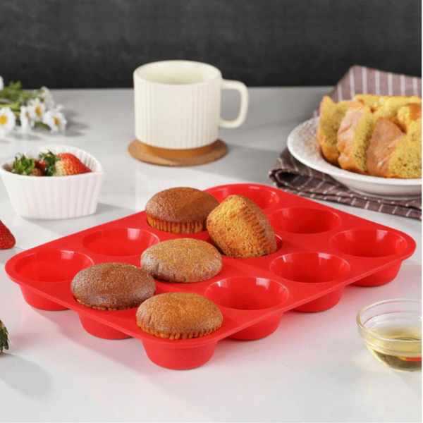 12 Cup Silicone Muffin Pan Non Stick Red Baking Mould For Cupcakes Egg Bites & Tarts Food Grade Heat Resistant Dishwasher Safe (29.5Cm) Muffin Pans &