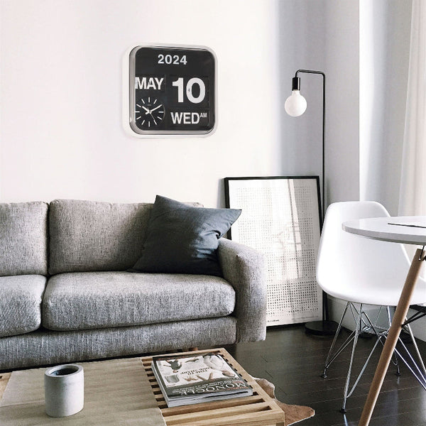 Banker's Wall Clock With Calendar Silent Analog Quartz Black 43 Centimetres Wall Clocks