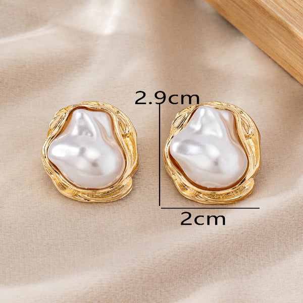 Retro Shaped Imitation Pearl For Women Exaggerated Personalized And Fashionable Design Earrings