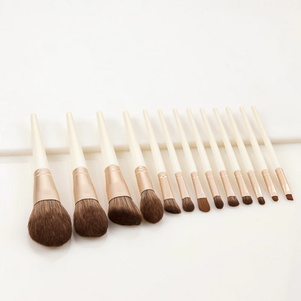13Pcs Cone Pearl White Makeup Set Loose Powder Eyeshadow Eyebrow Tool Kit Brushes