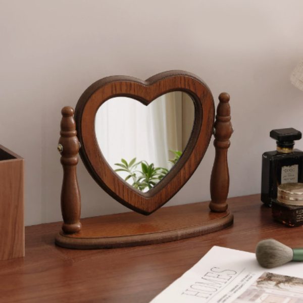 Love Shaped Mirror Cordate Wooden Tabletop Vanity Elegant Design Makeup Mirrors
