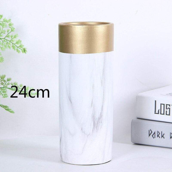 Opulent Vase White / Gold Marble Design Elegant Decor Vases