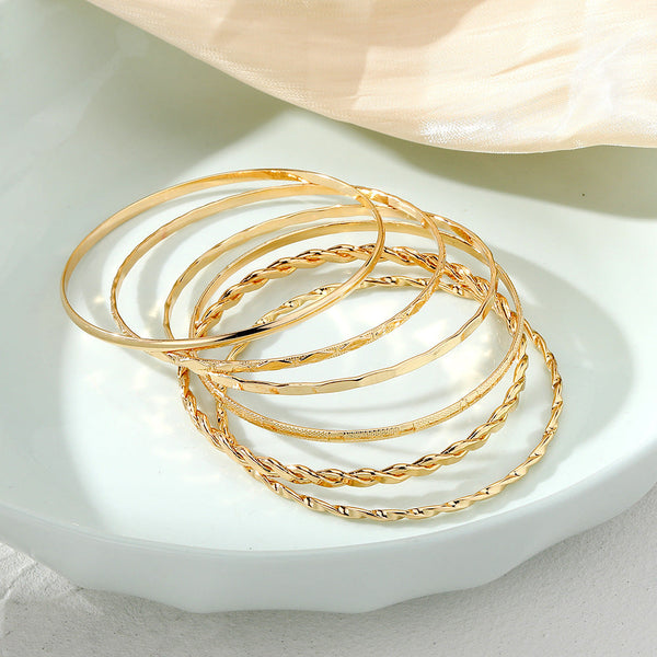 Veile Studios Bohemian Metal Chain Bracelet Set For Women Geometric Gold Colour Thick Link Bracelets