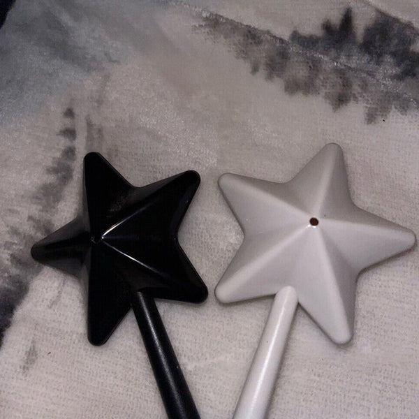 Magic Wand Salt And Pepper Dispenser Creative Kitchen Seasoning Bottle 18 Inch X 7 Salt & Pepper