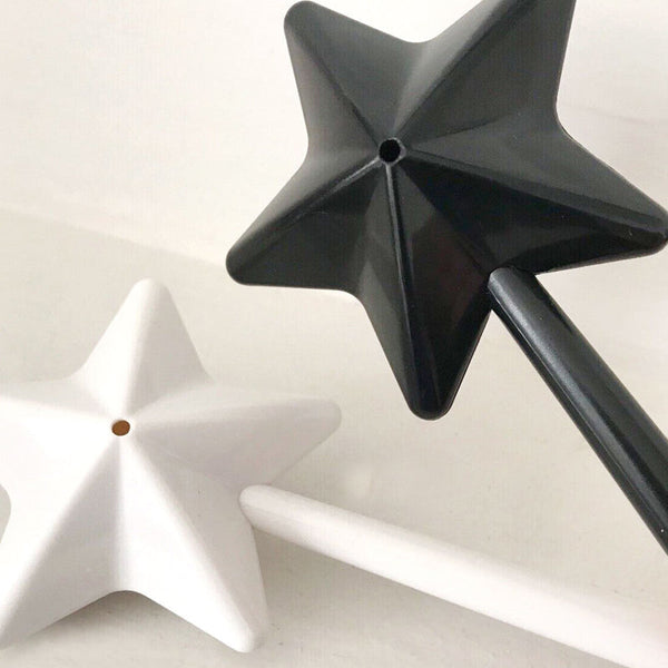 Magic Wand Salt And Pepper Dispenser Creative Kitchen Seasoning Bottle 18 Inch X 7 Salt & Pepper