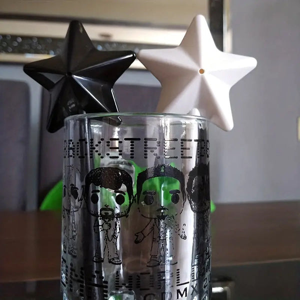 Magic Wand Salt And Pepper Dispenser Creative Kitchen Seasoning Bottle 18 Inch X 7 Salt & Pepper