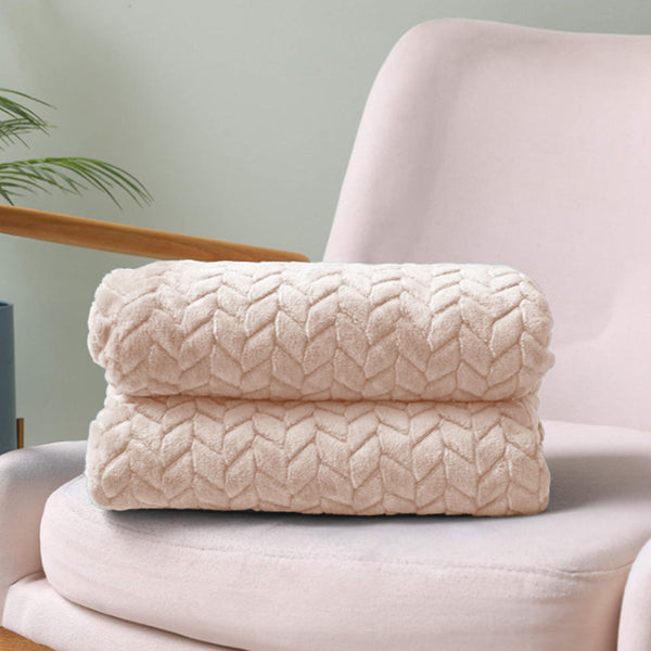 Comfeya Soft Leaves Pattern Flannel Fleece Throw Blanket Premium Quali Blankets