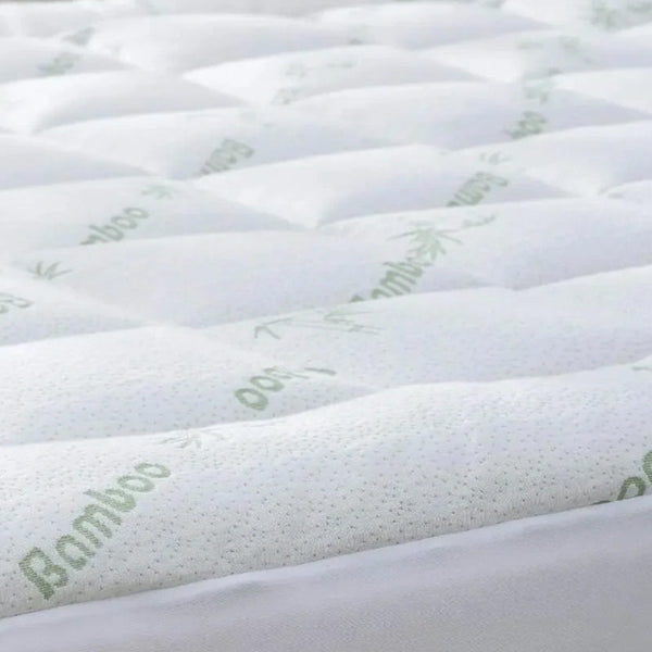 Thick And Breathable Natural Bamboo Mattress Topper Soft Quilted Bed Protector Mattress Toppers & Protectors