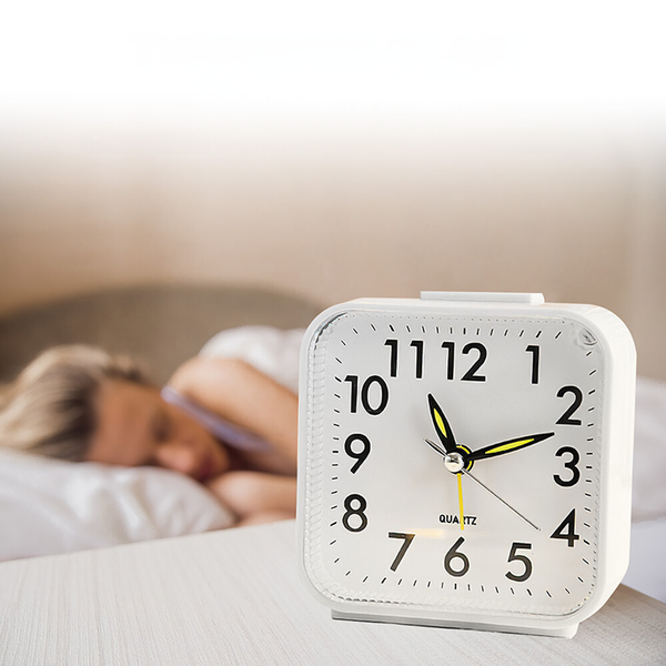 Mini Square Silent Alarm Clocks Non Ticking Analog Quartz With Led Battery Power Alarm Clocks & Clock Radios