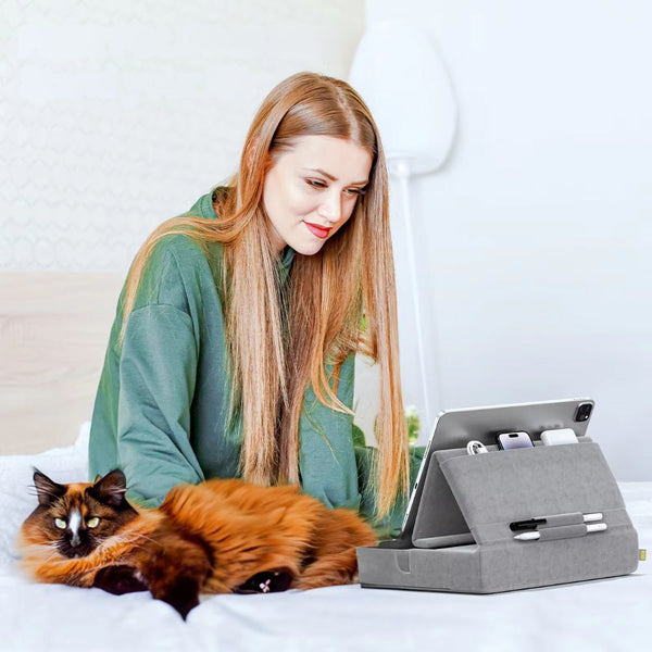 Tablet Pillow Stand Foldable Holder For Ipad Pro With Soft Pad Pocket And Stylus Mount Mounts Stands & Holders