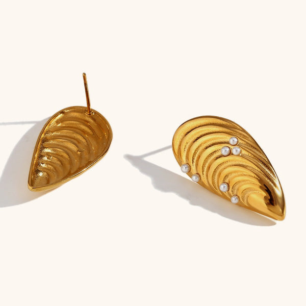Veile Studios Shell Mussel Stainless Steel 18K Gold Plated Fashion Jewelry Earrings