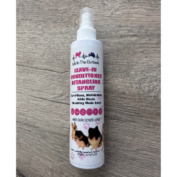 Life In The Outback 1X Leave Conditioner Detangling Spray Dog Grooming