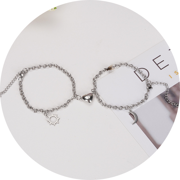 Veile Studios Heart Shape Lock Suction Couple Combination Bracelet Fashion Jewellery Bracelets