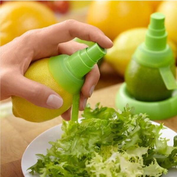 Multi Purpose Citrus Sprayer Mini Orange Juice Extractor Green