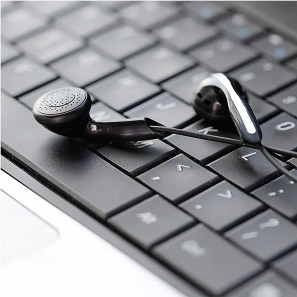 3.5Mm Wired In Ear Earphone Headset For Computer Notebooks Mobile Phones Wired Earphones