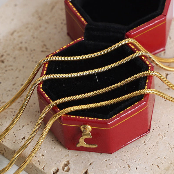 Veile Studios Titanium Steel Gold Plated Bracelet For Women Simple Light Luxury Jewelry Bracelets