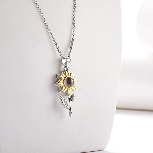 100 Languages I Love You Projection Necklace European And American Women Exquisite Sunflower Jewelry Simple Fashion Necklaces & Pendants