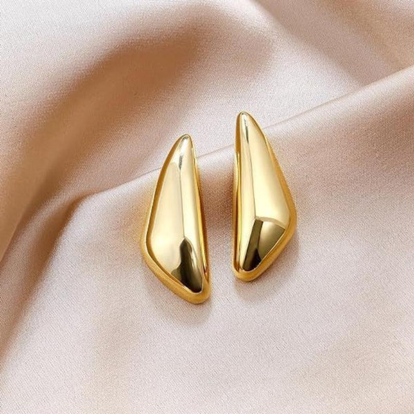 Veile Studios Fashionable Droplet With Light Sensitive Surface Gold Melon Seed Design Earrings