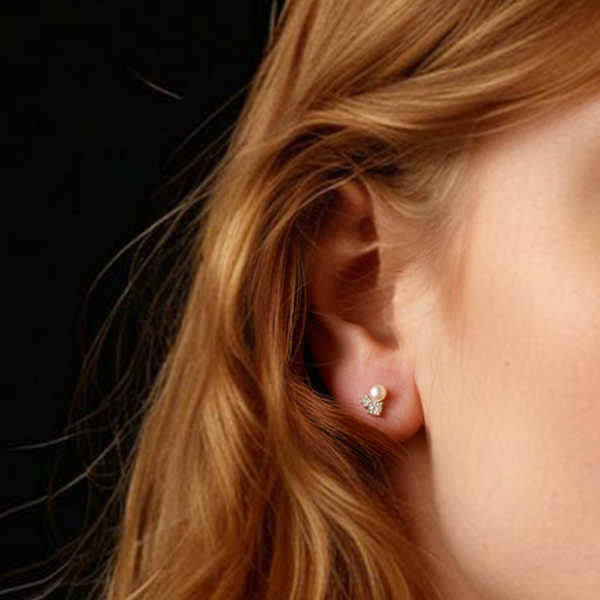 Veile Studios Silver Charm Original Freshwater Pearl Moissanite Earstuds S925 Pure Earrings