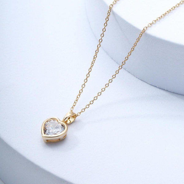 Veile Studios Peach Heart Necklace Copper Plated Zircon Love Pendant Clavicle Chain Necklaces & Pendants