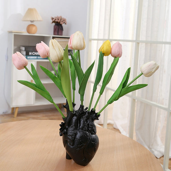 Heart Shaped Flower Vase Resin Ornament Desktop Living Room Plant Pot Table Decoration Craft Vases