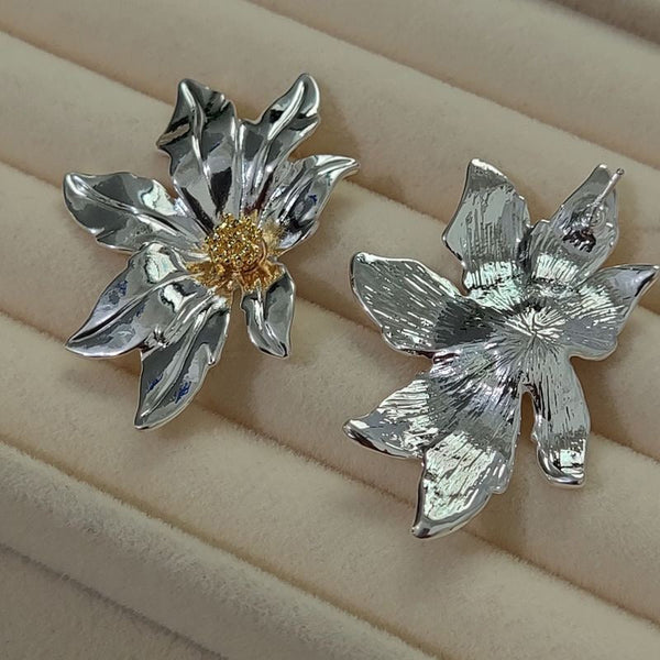 Personalized Fashionable High End With Floral Design In Zinc Alloy Earrings