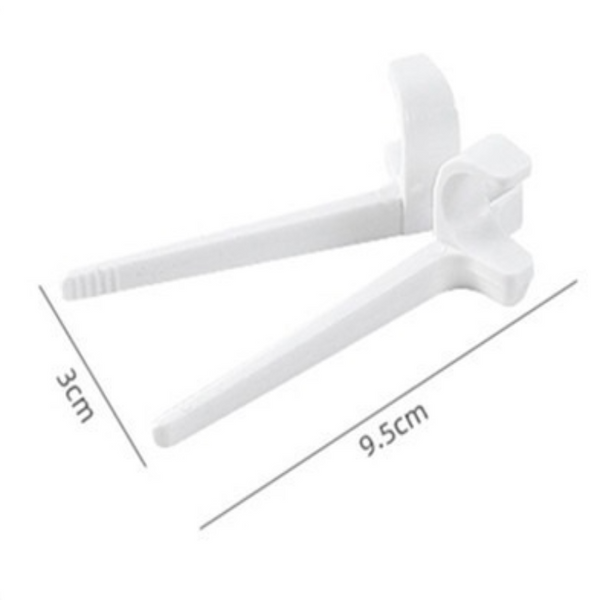 Playing Games With Fingers Snacking Clips Not Dirty Hands Loops Chopsticks