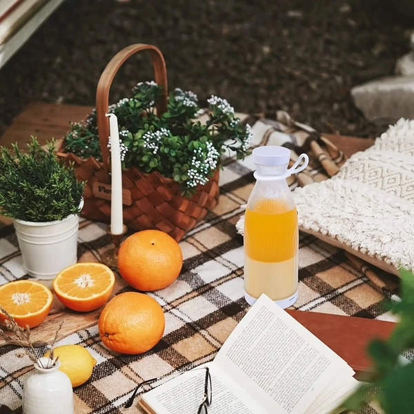 Electric Juicer Orange Squeezer Blender Bottle Mini Fruit Smoothies Mixer Extractors Maker Handheld Blenders
