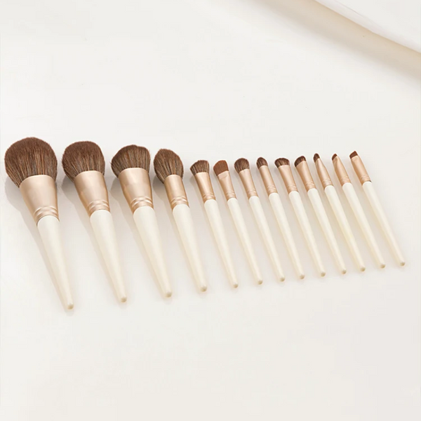 13Pcs Cone Pearl White Makeup Set Loose Powder Eyeshadow Eyebrow Tool Kit Brushes