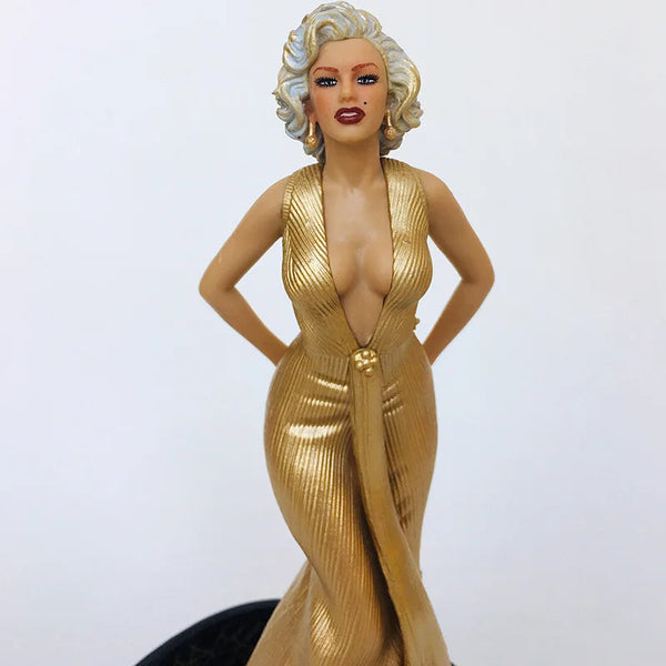 Hot Toys Marilyn Monroe Beautiful Woman Immovable Statue With Base Cake Pendant Collectible Decoration Model Figures Gifts Sculptures & Figurines