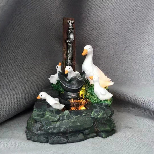 Duck Squirrel Model Statue Ornamental Multi Color Cascading Freestanding Decor Sculptures & Figurines