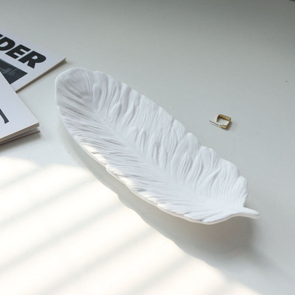 Gypsum Feather Decoration Storage Tray Necklace Accessories Cosmetics Perfume Photography Posing Props Jewellery Holders & Organisers