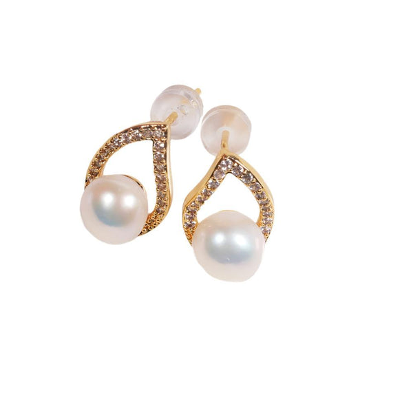 Veile Studios Silver Needle For Women With Danshui Pearl Versatile Design Earrings