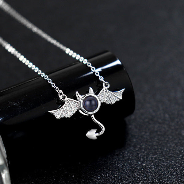 100 Languages I Love You Projection Necklace Female Demon Niche European And American Design Collarbone Chain Jewelry Necklaces & Pendants
