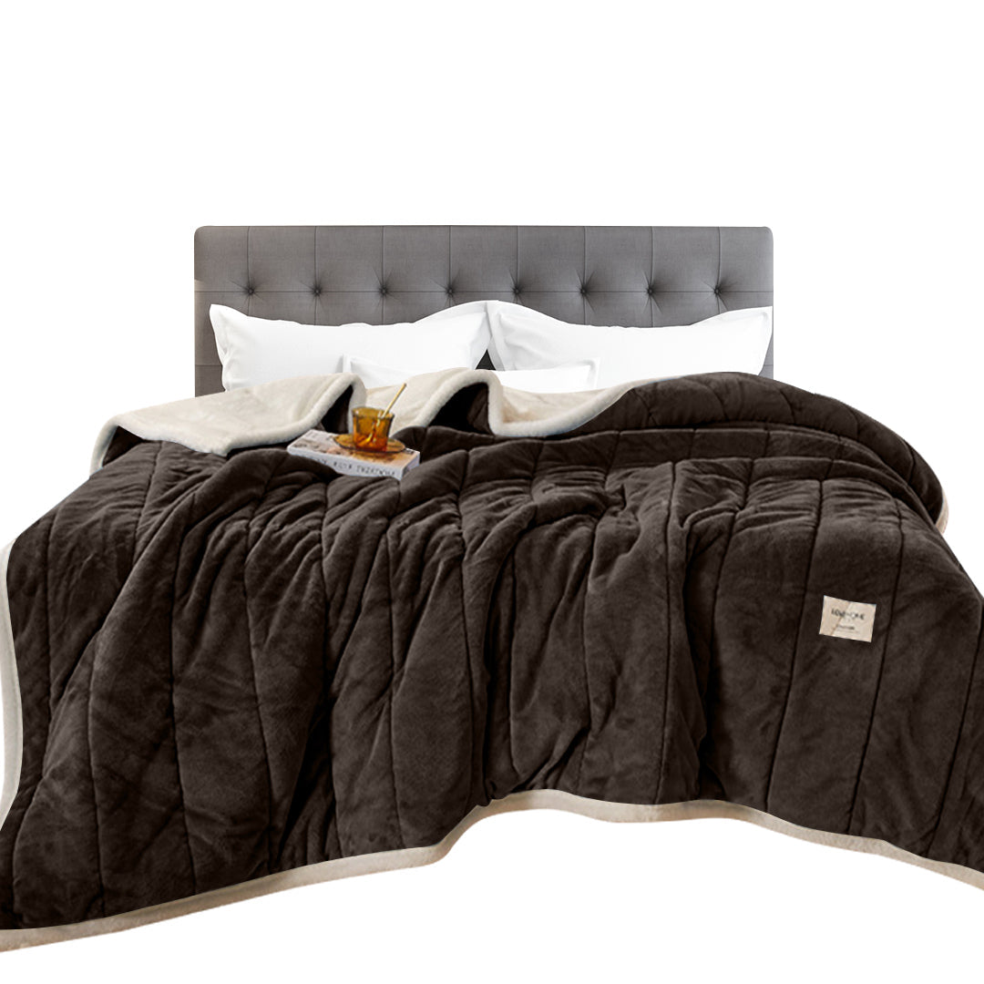 Dark Brown Fleece Blanket Autumn Winter Warm 3 Layers Thicken Flannel 150X200cm Blankets