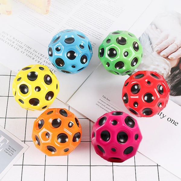Hole Ball Soft Bouncy Antifall Moon Shape Porous Kids Indoor Outdoor Outdoor Toy Balls