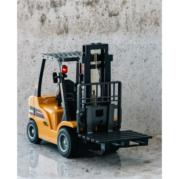 1:10 Scale 2.4G 8 Channel Metal Remote Control Forklift Construction Vehicle With Lifting Function & Sound Other Rc Model Vehicles & Kits